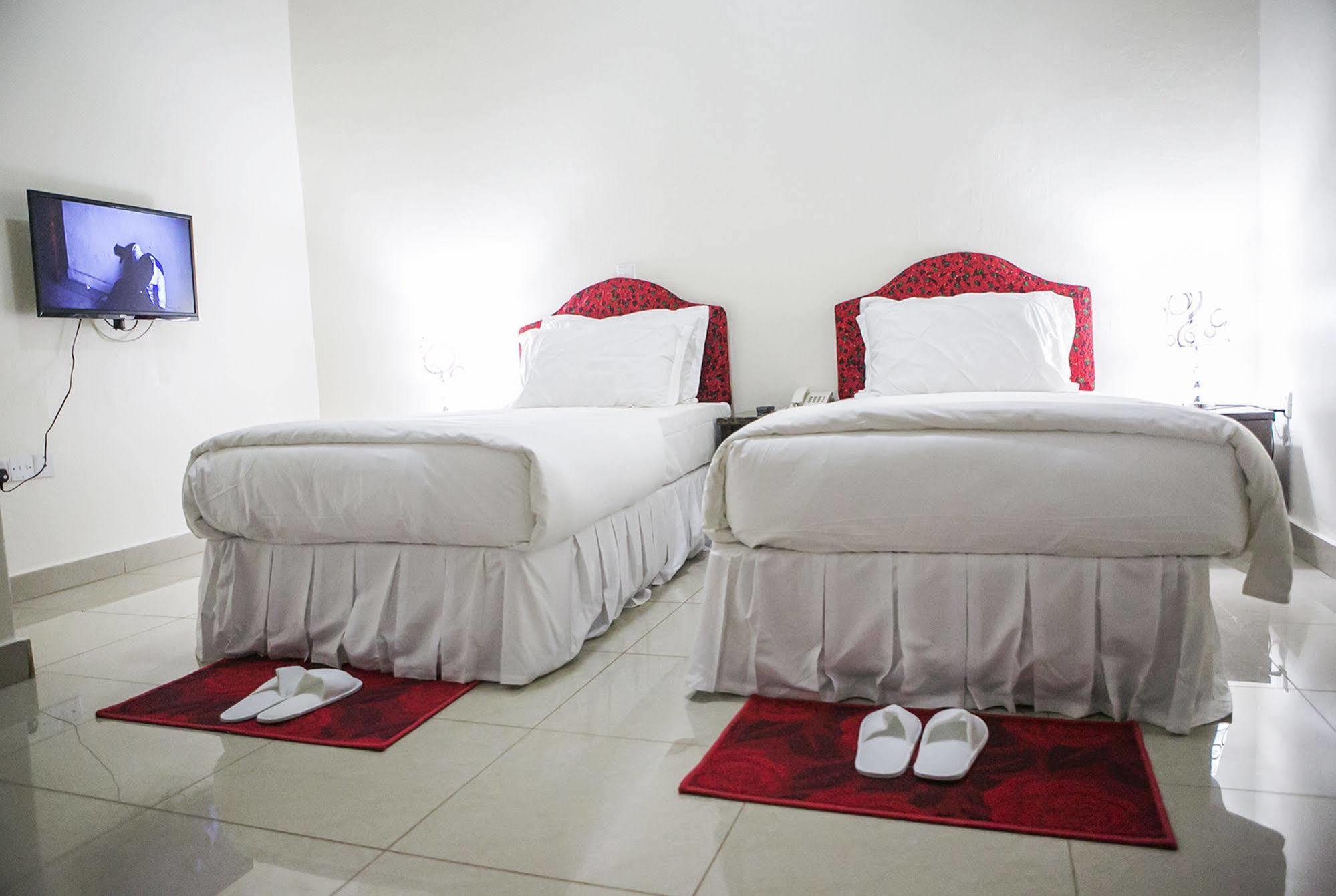 St Augustine Apartment & Hotel كيغالي المظهر الخارجي الصورة